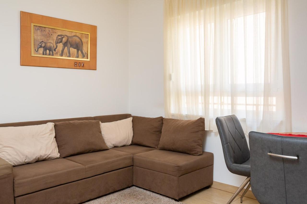 Adriatic Beach Suites Omiš Exteriér fotografie